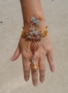 Phoenix Finger Bracelet Mixed Metals Display