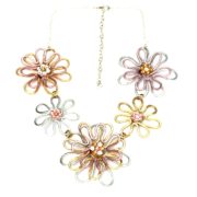 daisy-chain-necklace-mixed-gold-long
