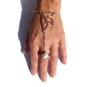 fairy-wing-ring-bracelet-rose-gold-display