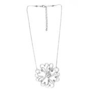 poppy-necklace-black-and-white-2